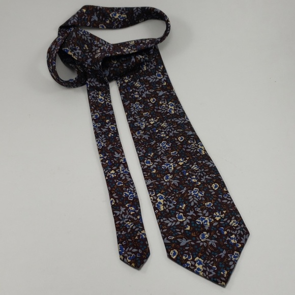 Tie by Christian Dior - Picture 3 of 6